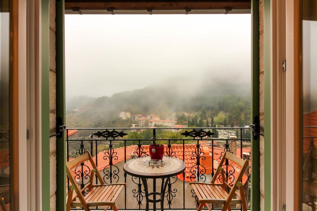 Enastron Guesthouse Dimitsana Dış mekan fotoğraf