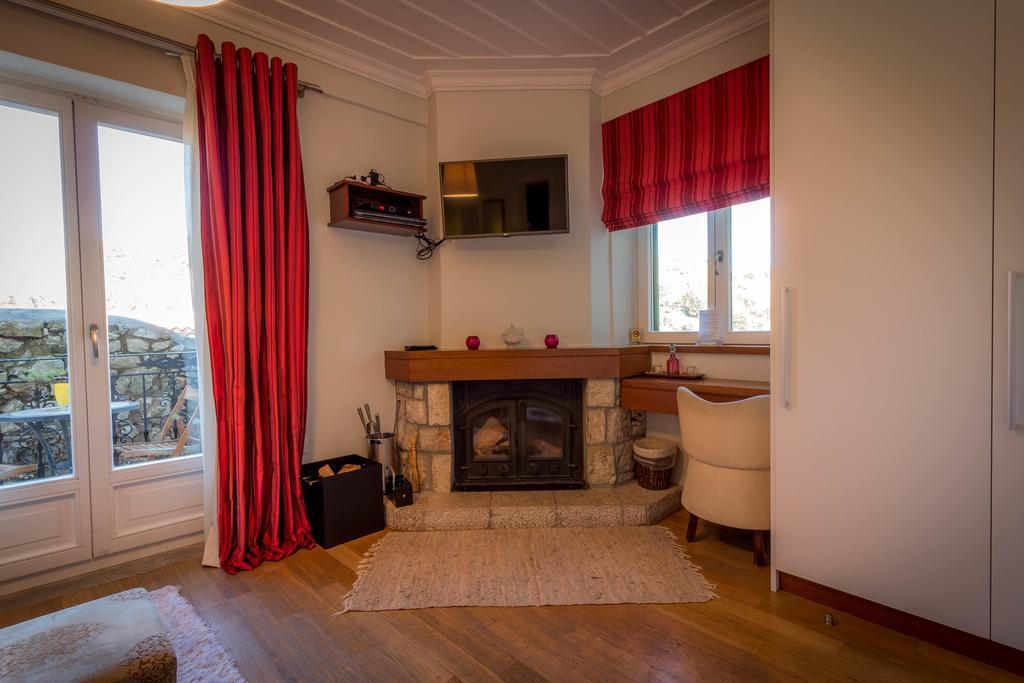Enastron Guesthouse Dimitsana Dış mekan fotoğraf