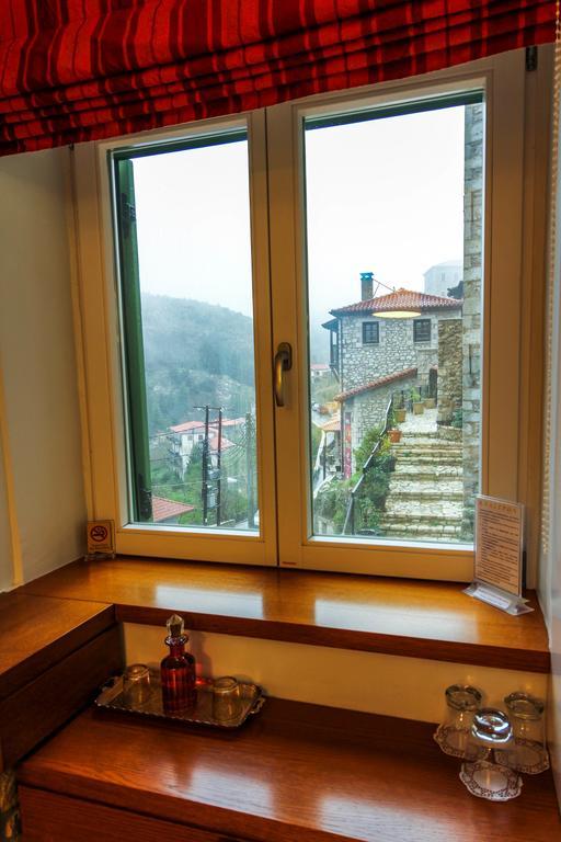 Enastron Guesthouse Dimitsana Dış mekan fotoğraf